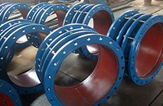 管道伸縮器性能與特點(diǎn)？